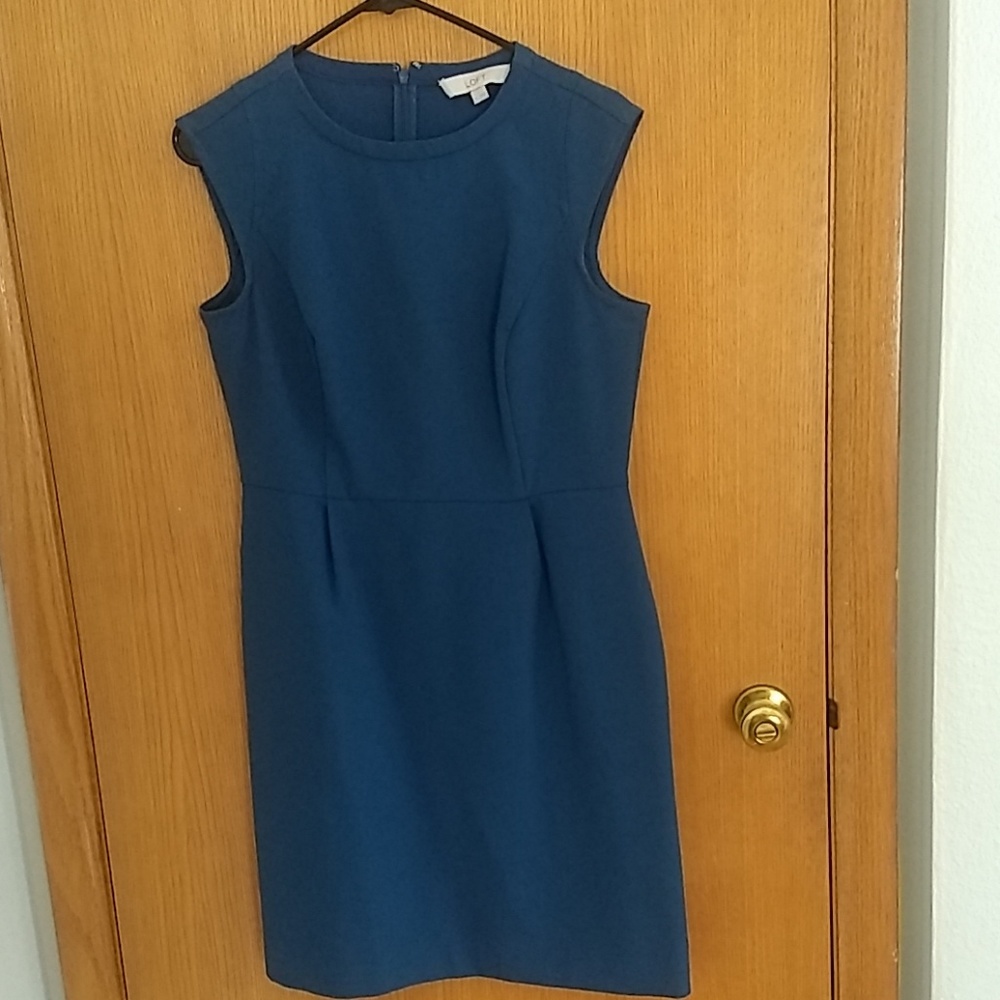 LOFT shift dress